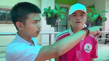 Giây phút học sinh hoảng sợ lẩn trốn kẻ xả súng ở trường học Thái Lan