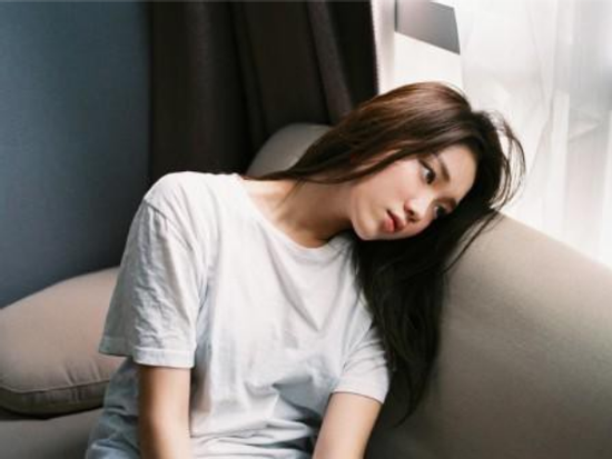 Tôi vô cùng sốc khi phát hiện bí mật của người yêu và chị gái