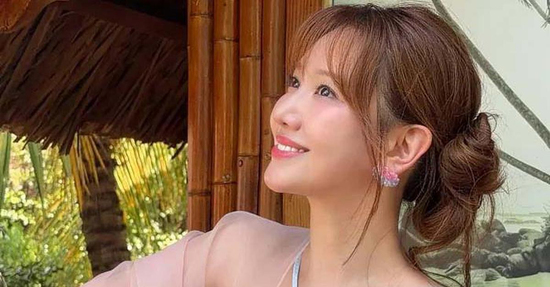 Ca sĩ Hari Won đón tin vui bất ngờ sau 11 năm
