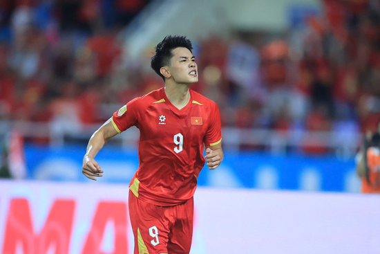 'Cháy' vé xem Việt Nam đá bán kết ASEAN Cup 2026, hàng nghìn người chờ mua