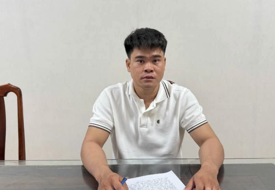 Lời khai kẻ đánh đập dã man con riêng của 'vợ hờ', bắt quỳ đến 1 giờ sáng