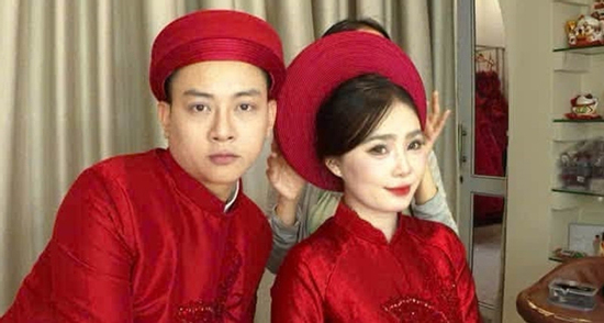 Ca sĩ Hoài Lâm bất ngờ khoe ảnh cưới với cô dâu kém 9 tuổi