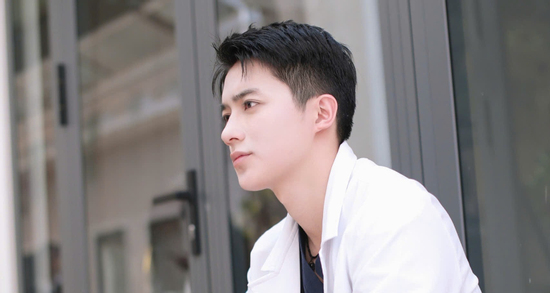 Nam sinh điển trai trúng tuyển bác sĩ nội trú, chọn chuyên ngành ung thư