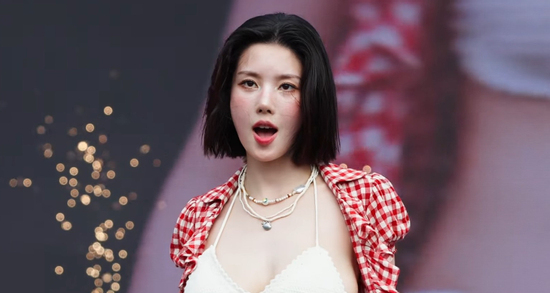 'Nữ thần gợi cảm' Kwon Eun Bi hủy sự kiện sau tai nạn xe