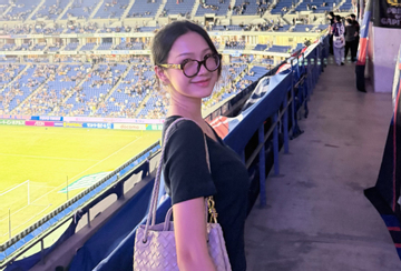 Doãn Hải My sang Nhật cổ vũ Văn Hậu: Một chuyến đi cho thấy cách cô đồng hành cùng chồng