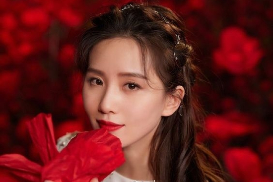 Sau thứ Bảy 19/9/2026, 3 con giáp đón liên tục đón hỷ tín, tiền bạc kéo về đầy nhà, sự nghiệp phất lên vù vù