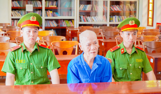 Bắt giữ Trần Hoàng Minh, kẻ trốn truy nã đặc biệt nguy hiểm 30 năm