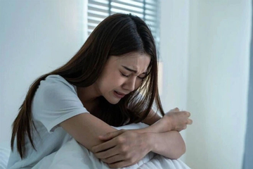 Chồng phản bội, tôi quyết ly hôn không cần giải thích, nào ngờ anh bình thản đưa ra một yêu cầu khiến tôi chết lặng