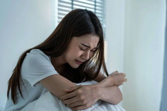 Chồng phản bội, tôi quyết ly hôn không cần giải thích, nào ngờ anh bình thản đưa ra một yêu cầu khiến tôi chết lặng