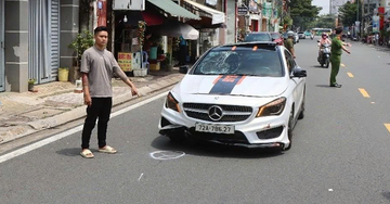 Bắt tài xế Mercedes tông hai chị em đi xe máy rồi rồ ga bỏ trốn