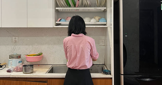 Trăn trở gửi con ở nhờ nhà người thân khi đi học đại học