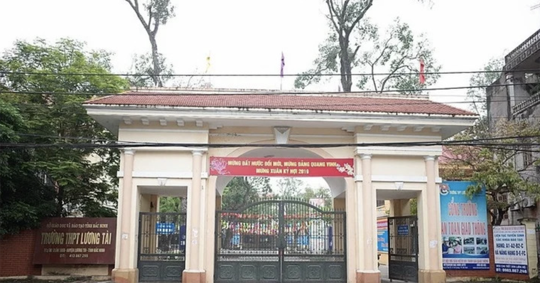Chép bài của 'thủ khoa D01 Bắc Ninh', thí sinh bị trừ 50% điểm toán thi tốt nghiệp