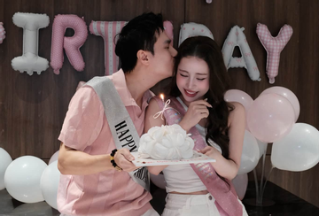 Việt Anh - Quỳnh Nga sau khi công khai: Những dấu hiệu cho thấy mối quan hệ đang tiến thêm một bước